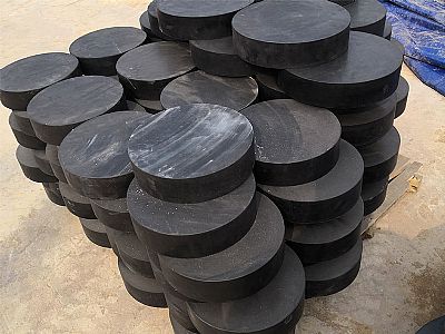 宣州区板式橡胶支座由若干层橡胶片与薄钢板经加压硫化